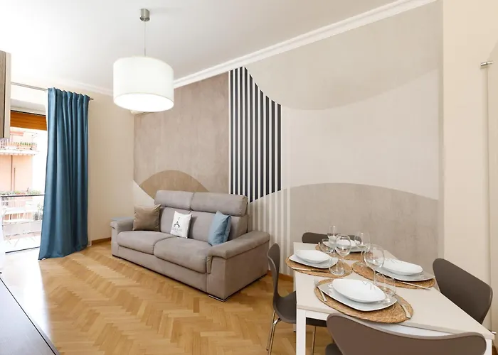 Aureliana House *