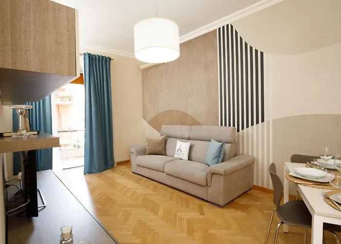 Aureliana House *